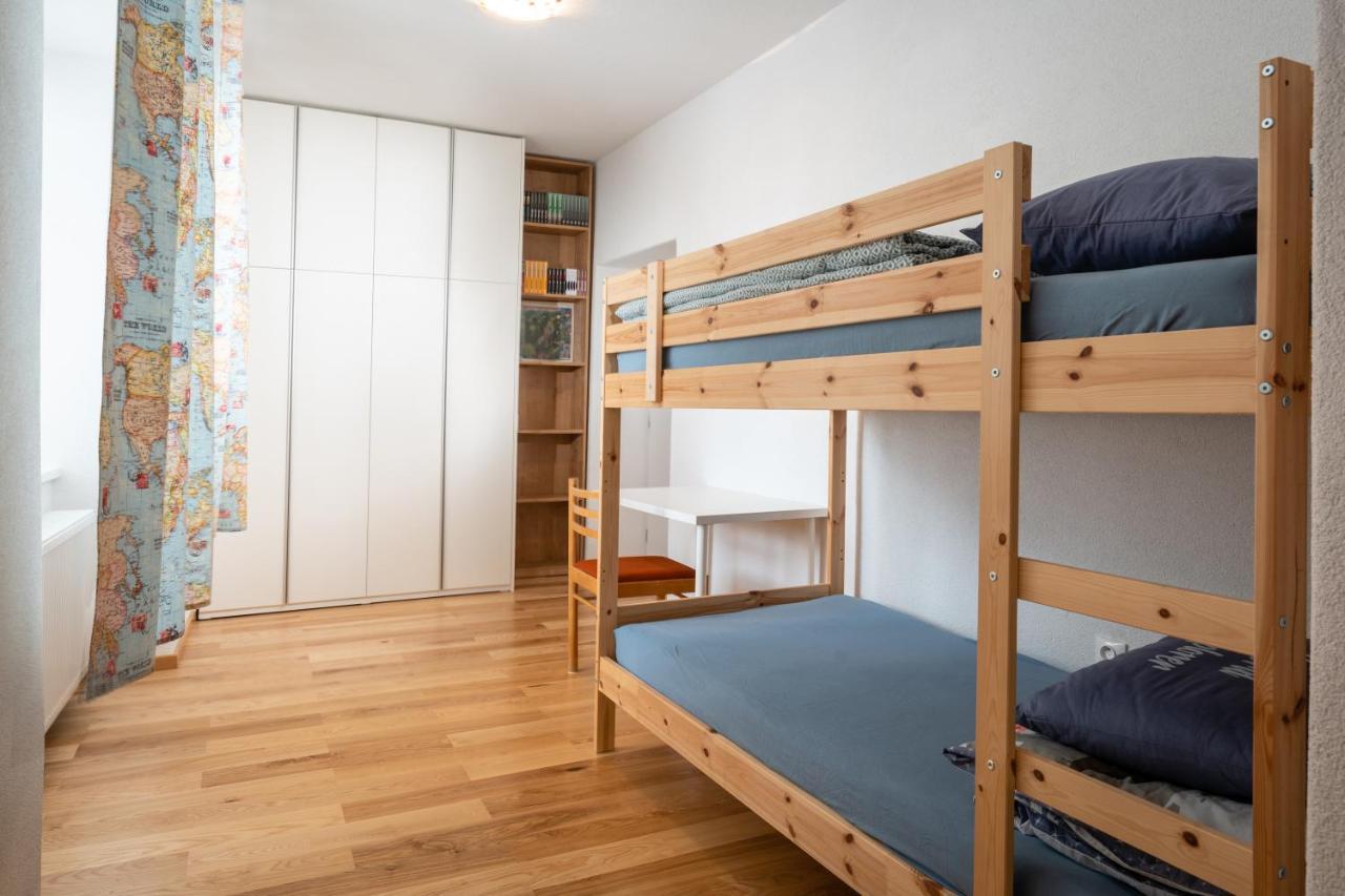 Apartman Lm Liptovský Mikuláš Eksteriør bilde